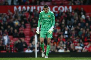 曼联外租小将：想踢完这个赛季再回去，梦想成为曼联首发门将