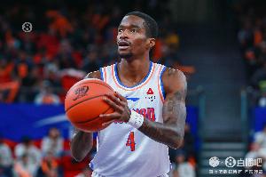 上赛季场均36分斩获得分王！媒体人：萨姆纳已经被订了