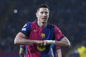 曾要求莱万不进球！记者批巴萨：这违背体育精神，破坏比赛公平性