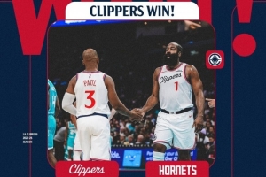 你故意的？哈登与保罗登上快船官方赢球海报 两人合砍58分