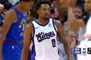 势如破竹！拉文抢断送助攻 蒙克无视防守打进加罚再度打停掘金