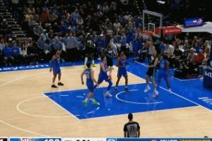 卧槽！杨瀚森单臂空接暴扣！打停雷霆！