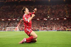 慢镜头：基耶萨希望留在利物浦，但为国家队考虑仍取决于出场时间