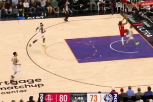 这球带派！JD·戴维森机警抢断 直接一条龙上篮取分