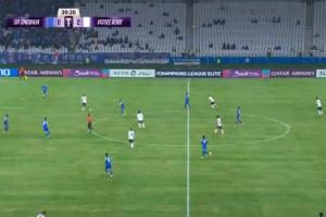 申花第38分钟再丢一球，0-2落后神户