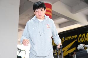 北青：狼队主动联系西海岸有意徐彬，签约后很可能外租至英冠