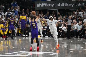 阿里纳斯：若湖人能把浓眉弄回来 那这事太符合他们的风格了