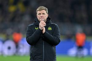 埃迪豪：特里皮尔预计伤缺一个月 维萨恢复不错已经参与合练