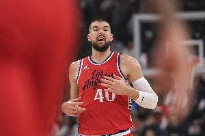 祖巴茨：输球责任在我们球员 不在于教练和管理层 我们必须更努力