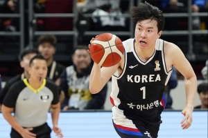 媒体人：没有注意到李贤重这个得分点 中国赛前准备工作有点失职