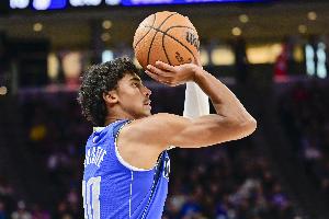 克里斯蒂谈对阵湖人：我现在是独行侠的一员 这只是一场比赛而已