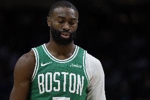 明日绿军对阵森林狼！杰伦·布朗、奎塔出战成疑 怀特大概率出战