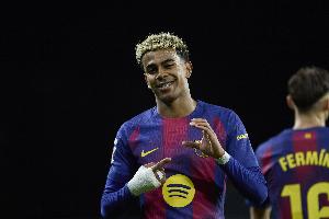 亚马尔单场9成功过人！五大联赛上次有人比这更多，是4月的亚马尔