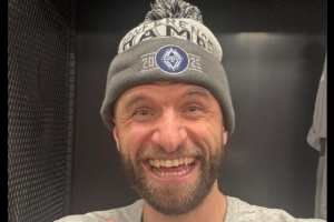 拜仁祝贺穆勒进入美职联总决赛：现在去拿下冠军吧！