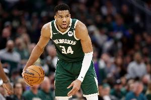 生涯常规赛总得分突破21000大关！字母哥：我的工作还没完成