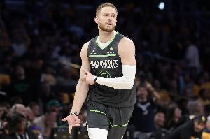 迪文岑佐谈逆转：球队更注重身体对抗了 我们打乱了对手的节奏