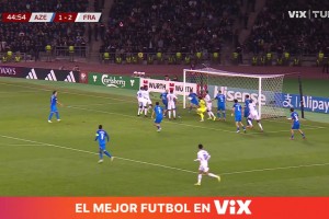 法国3-1领先！阿塞拜疆门将将球捞进球门，VAR判定进球有效