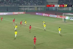 赵松源五子登科！U16国少9-0领先文莱