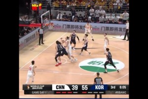 三分14中9！李贤重vs男篮打出代表作33分14板集锦